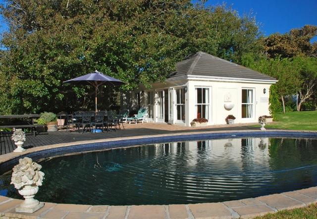 Majini Guesthouse Sweet Valley エクステリア 写真